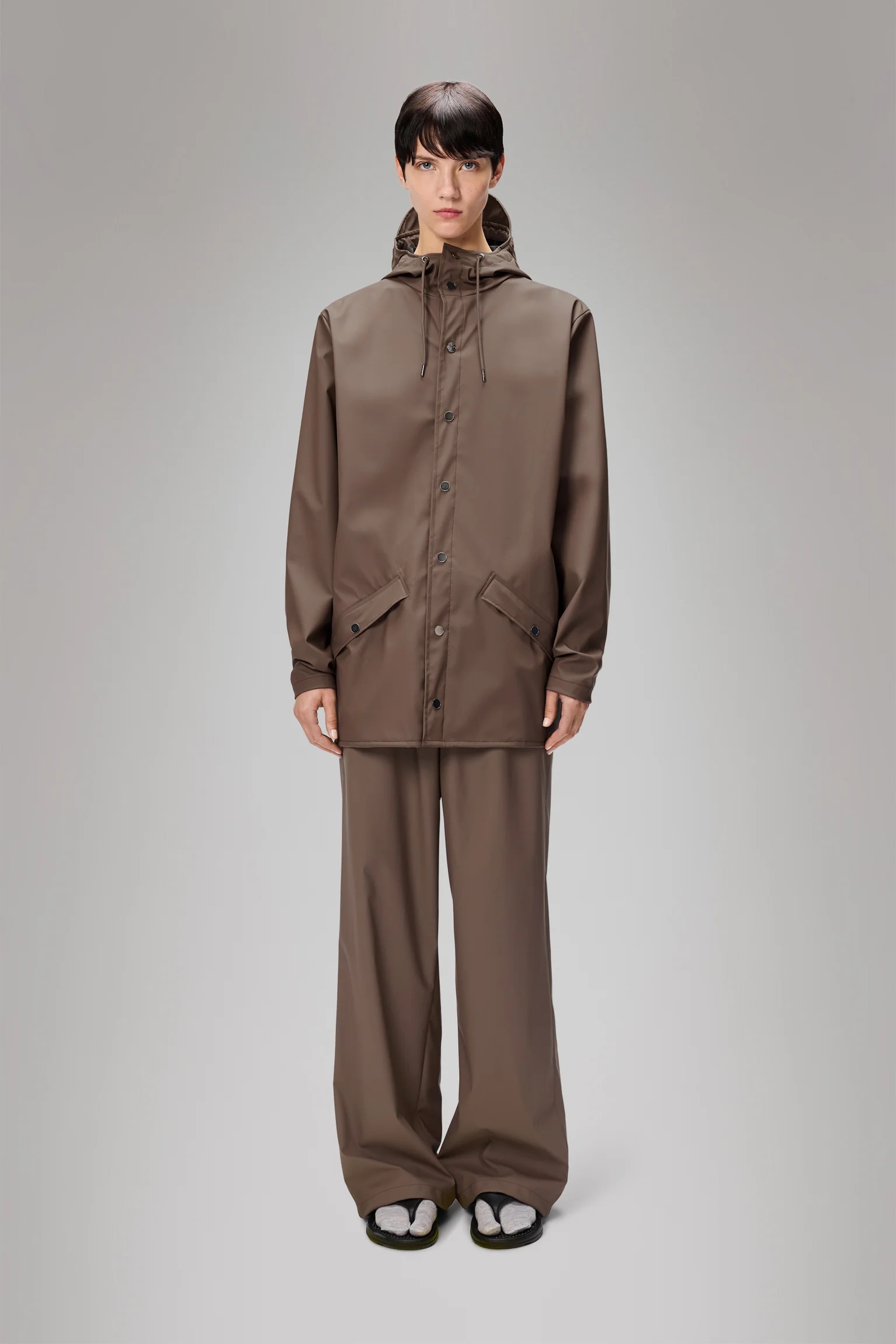 rains-jacket-shade.webp (2) Rains Jacket in Shade worn by model