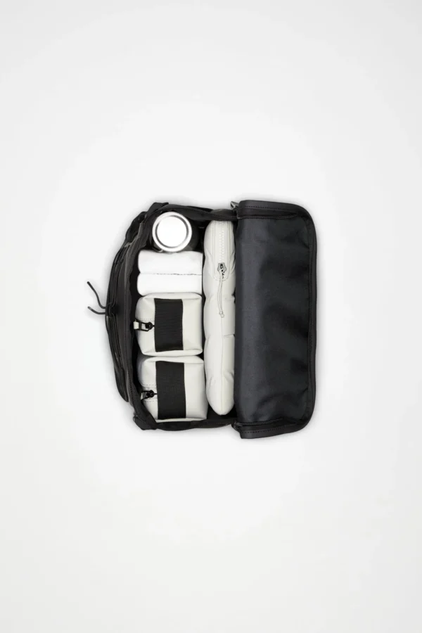 rains-trail-mountaineer-bag-black (1) Rains Trail Mountaineer Bag