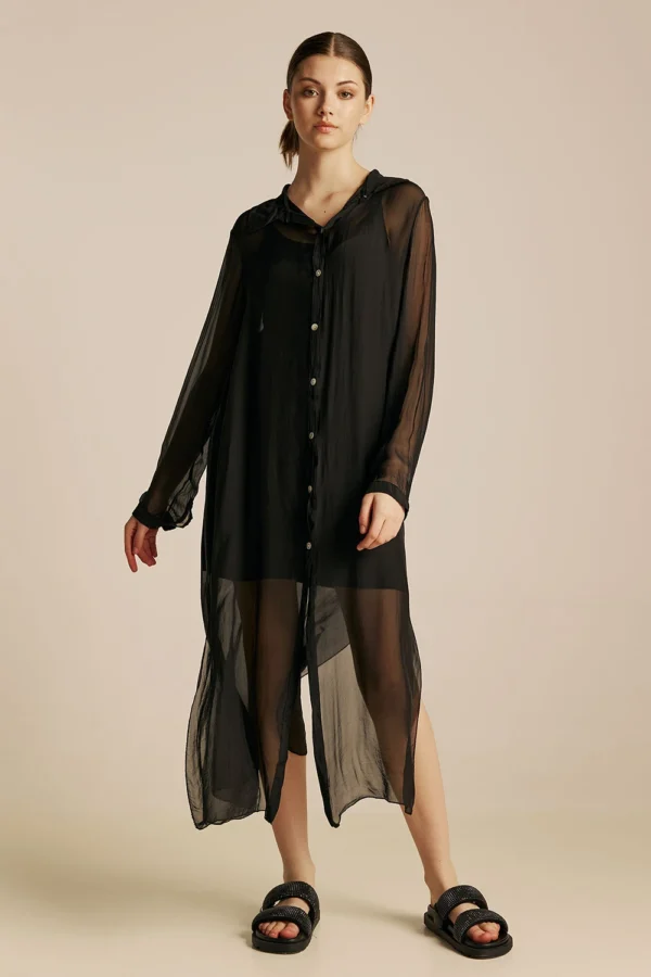 efimeron-aphrodite-long-dress-black (2) Efimeron Aphrodite Long Shirt Black worn by model