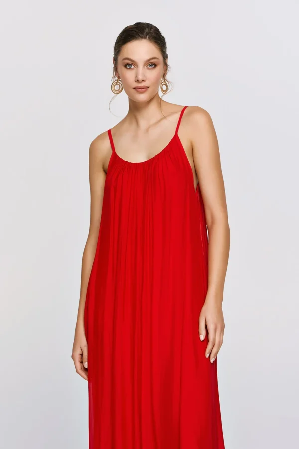 efimeron-dione-dress-red (2) Efimeron Dione Dress Red worn by model