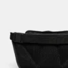 rains-texel-mountaineer-messenger-bag-black (2) Rains Texel Mounaineer Messenger Bag black details